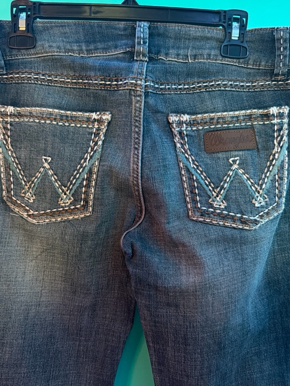 Wrangler Women's Medium Blue Boot Cut Jeans with Embroidered Back Pockets